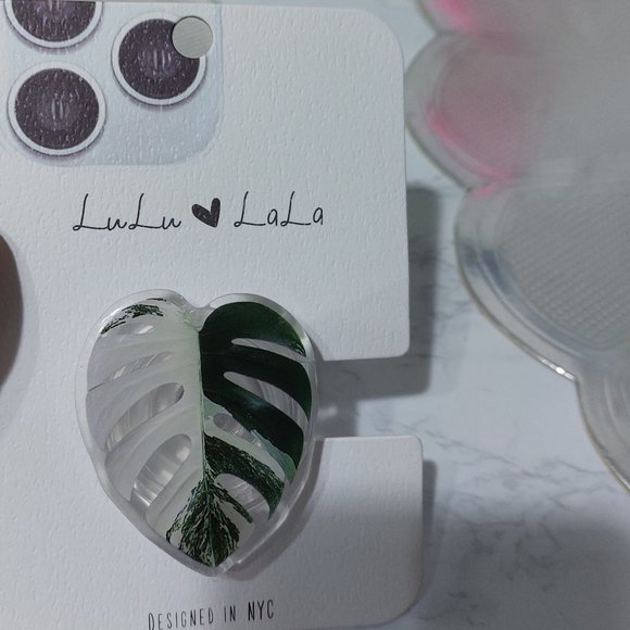 LuLu LaLa Beautiful Unique Leave Phone Grip Practical Phone Grips - Picture 1 of 3